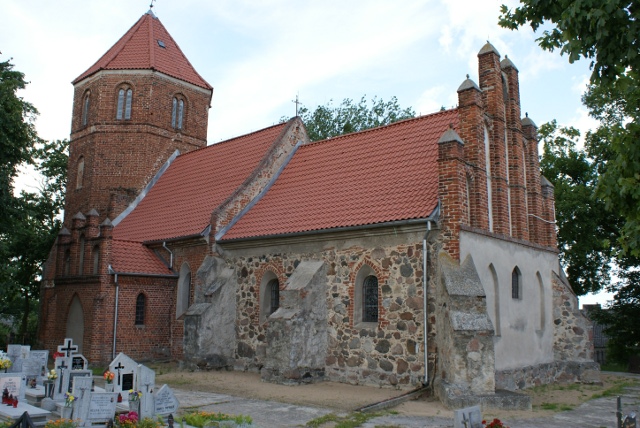 Kościół parafialny w Niedźwiedziu